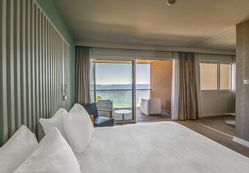  - Hôtel Radisson Blu Resort & Spa Ajaccio Bay