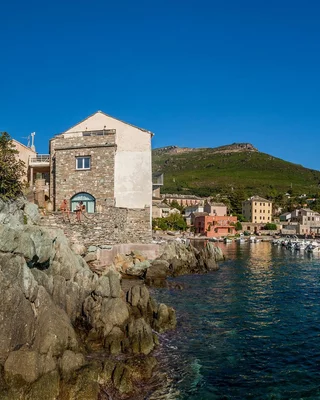 Entrée du port d'Erbalunga dans le Cap Corse