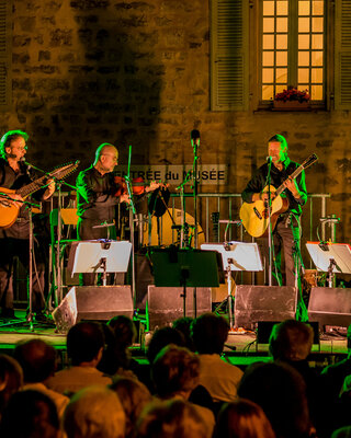 Le Groupe aVà Corsica, Chants polyphoniques corse