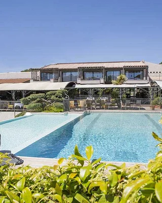 Hôtel Le Roi Théodore Restaurant & Spa