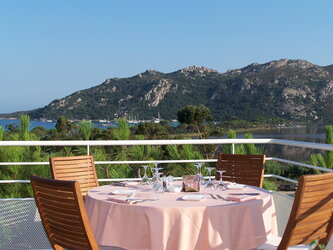Terrasse du restaurant - Hôtel Castell'Verde