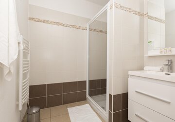 Salle de douche - Résidence Odalys Casa d'Orinaju