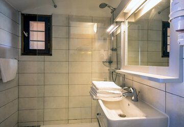 Salle de bains - Meublé de toursime U Lagoverde