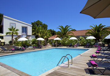 Piscine - Golfe Hôtel