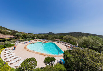 Piscine - Résidence Les Hauts de Santa Giulia
