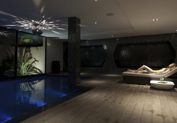 Bassin intérieur - Hôtel Radisson Blu Resort & Spa Ajaccio Bay