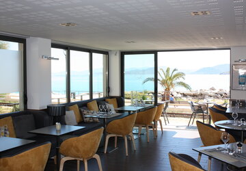 Salle de Petit Déjeuner  - Hôtel Escale Côté Sud