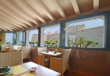 Restaurant - Hôtel Le Belvedère