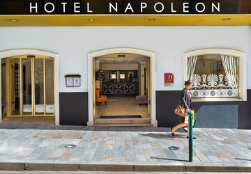 Façade - Hôtel Napoléon