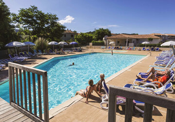 Piscine - Résidence Odalys Acqua Bella