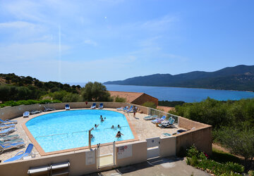 Piscine - Résidence Alba Rossa