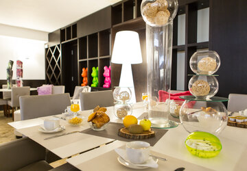 Petit déjeuner  - Hôtel Revellata
