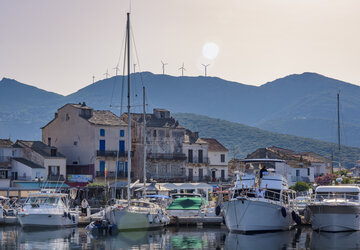 Port de Macinaggio - Hôtel U Ricordu