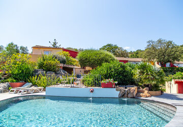 Piscine - Le Roc e Fiori Hôtel