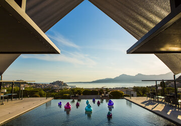La piscine vue sur Calvi - Hôtel La Villa Calvi
