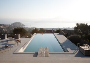 Piscine - Hôtel La Villa Calvi