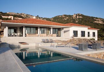 Piscine - Hôtel La Villa Calvi
