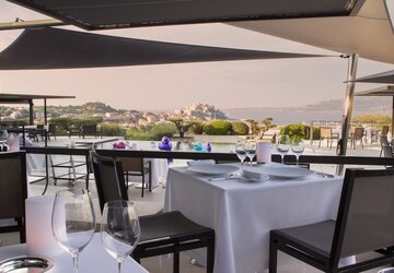 Terrasse du restaurant - Hôtel La Villa Calvi