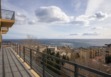 Terrasse et vue - Hôtel Le Bastia