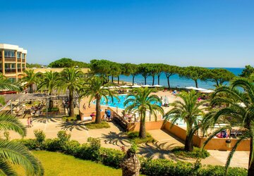 Piscine - Hôtel Taglio le village des Isles