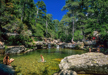 Corse-du-Sud (2a) Région Deux-Sevi, Cascade d'Aitone.