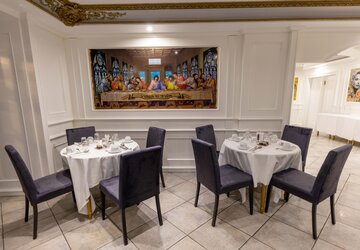 Salle de petit-déjeuner - Hôtel Hostellerie de l'Abbaye