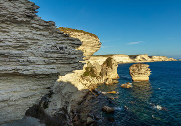 FALAISES bONIFACIO