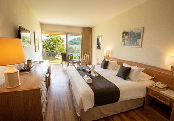 Chambre confort jardin - Hôtel La Pinède