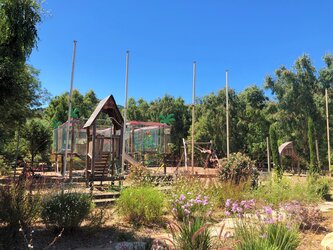 Jeux pour enfants - Camping La Pinède