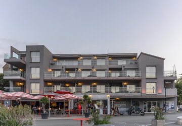 Façade - Hôtel Le Golfe
