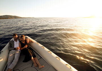 Coucher de soleil en bateau - Hôtel Marinca & Spa