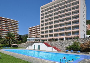 Piscine - Hôtel Sun Beach