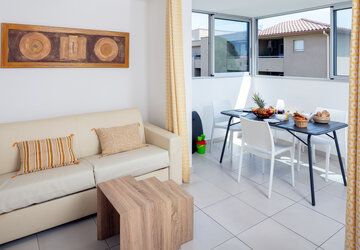Chambre MB4 loggia résidence Marina Bianca à Moriani - Résidence Marina Bianca