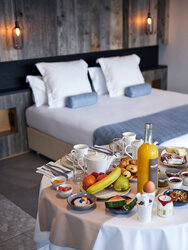 Petit-déjeuner Suite parentale Hôtel Mariosa Porto-Vecchio  - Hôtel Mariosa