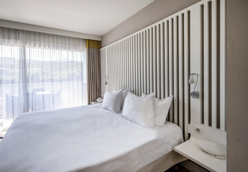 Chambre familiale avec balcon Radisson blu resort & spa  - Hôtel Radisson Blu Resort & Spa Ajaccio Bay