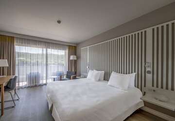 Chambre standard avec balcon Radisson blu resort & spa  - Hôtel Radisson Blu Resort & Spa Ajaccio Bay