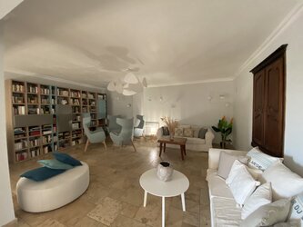 Coin détente bibliothèque Hôtel La Lagune - Hôtel La Lagune