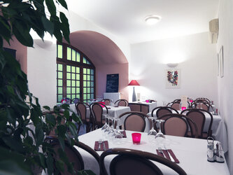 Salle restaurant Adonis Aleria Hôtel Atrachjata - Hôtel Restaurant Atrachjata