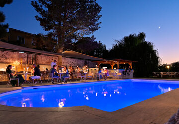 Restaurant piscine hôtel Bartaccia