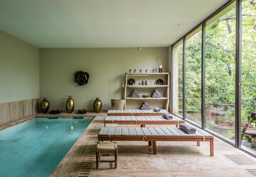 Piscine intérieure hôtel Minsincu Cap Corse - Hôtel Misincu