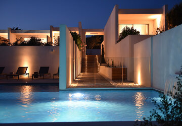 Piscine de nuit Hôtel Cala di Greco - Hôtel Cala Di Greco