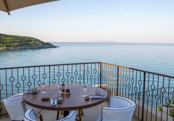 Restaurant extérieur hôtel Minsincu Cap Corse - Hôtel Misincu
