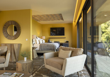 Hôtel Les Régalia Suite Suzanne salon - Les Régalia Hôtel & Spa