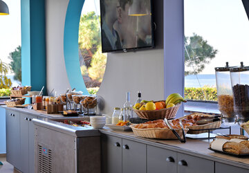 Résidence les calanques petit-déjeuner buffet - Résidence Les Calanques