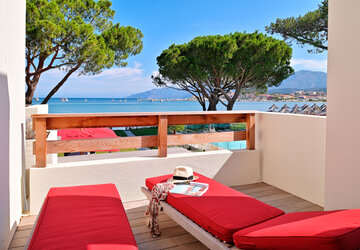 Hôtel La Roya Saint Florent chambre terrasse - Hôtel La Roya