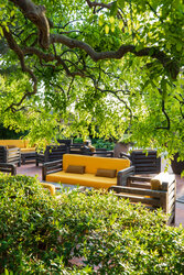 Grand Hôtel de Cala Rossa salon extérieur - Grand Hôtel de Cala Rossa