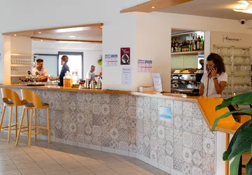 Hôtel-club résidence Paese di Lava réception - Village de Vacances Paese di Lava en Résidence