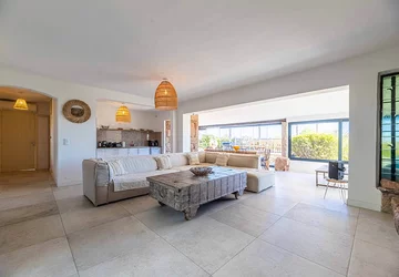 Rocca Rossa salon 1 - Villa Rocca Rossa