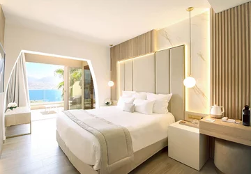 - Hôtel Marinca & Spa