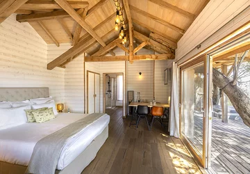 - Hôtel Hostellerie du Moulin des Oliviers